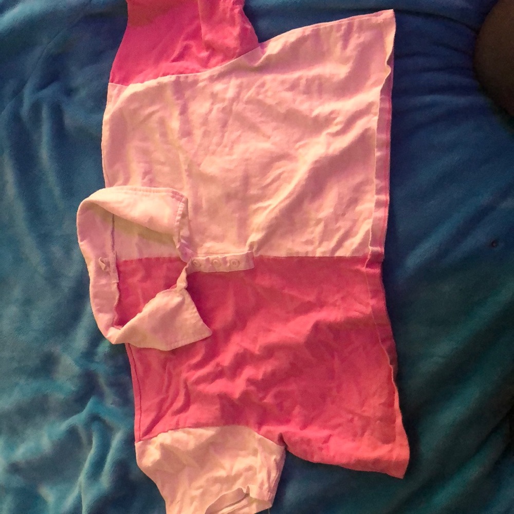 Pink and white cropped top
